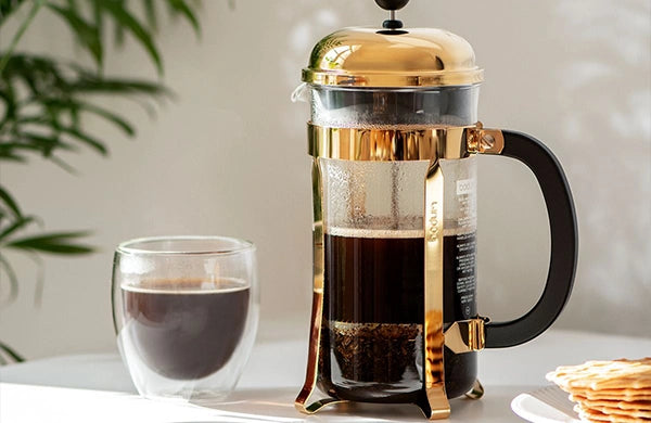 Mode d’emploi cafetière à piston : dosage et astuces
