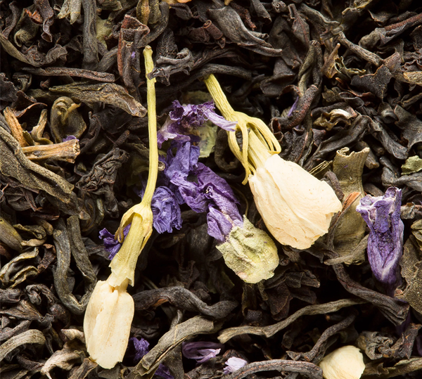 Thé des Sages Dammann Frères – mélange raffiné de thé noir, thé vert et jasmin aux notes florales et gourmandes.