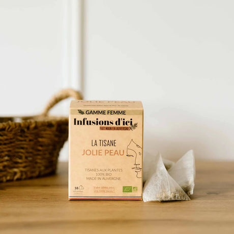 Tisane Jolie Peau aux plantes avec bardane et romarin